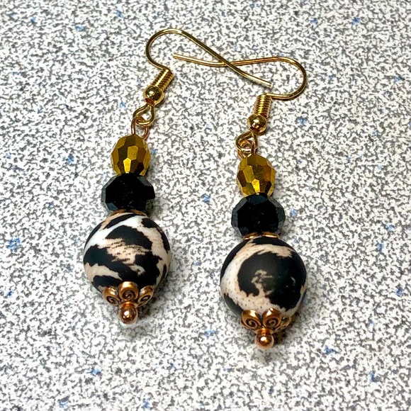 🥂⭐️🐆 sweet evening wear LEOPARD ball earrings - Picture 2 of 4